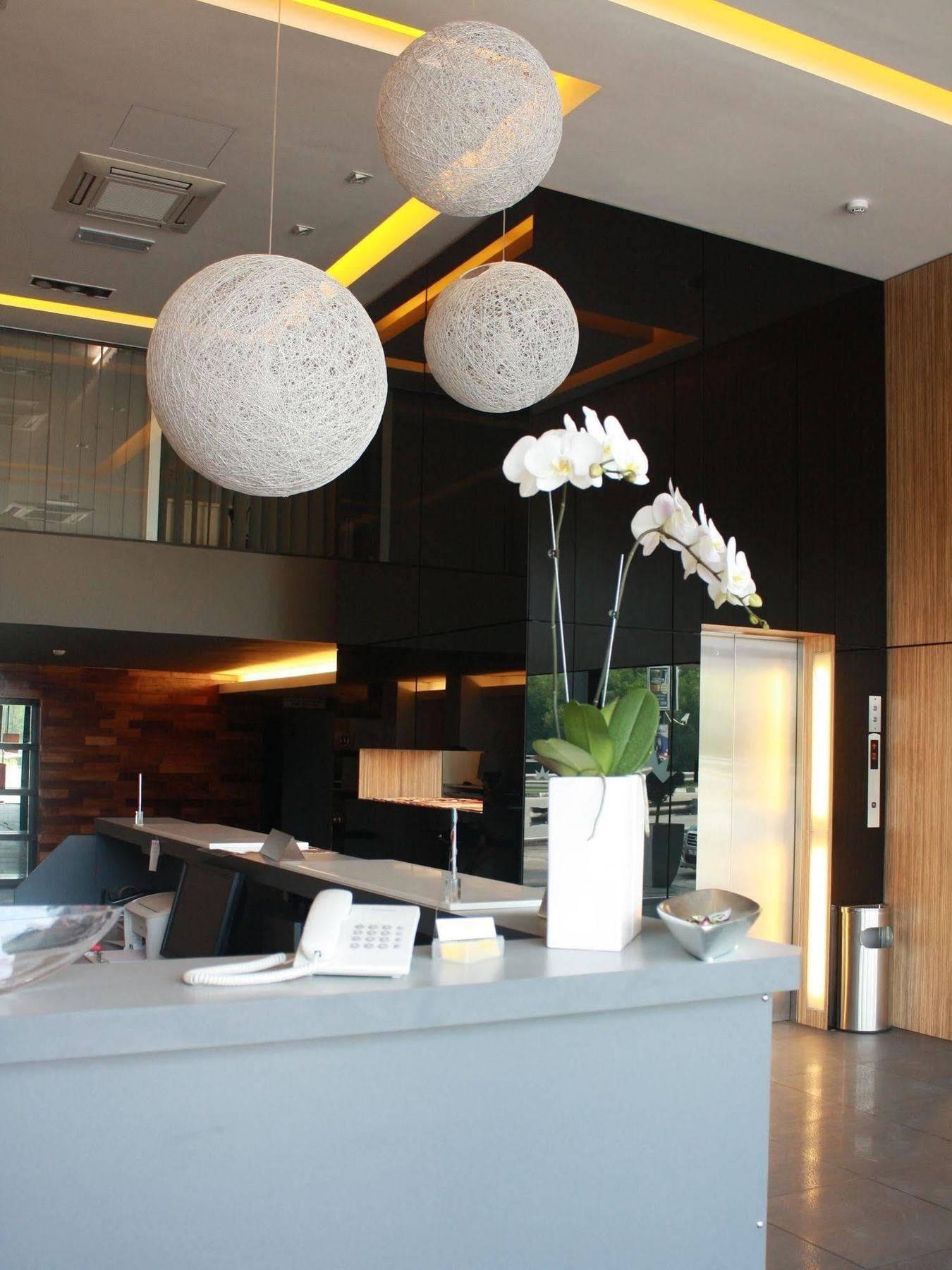 Vivo Hotel Kuantan Extérieur photo