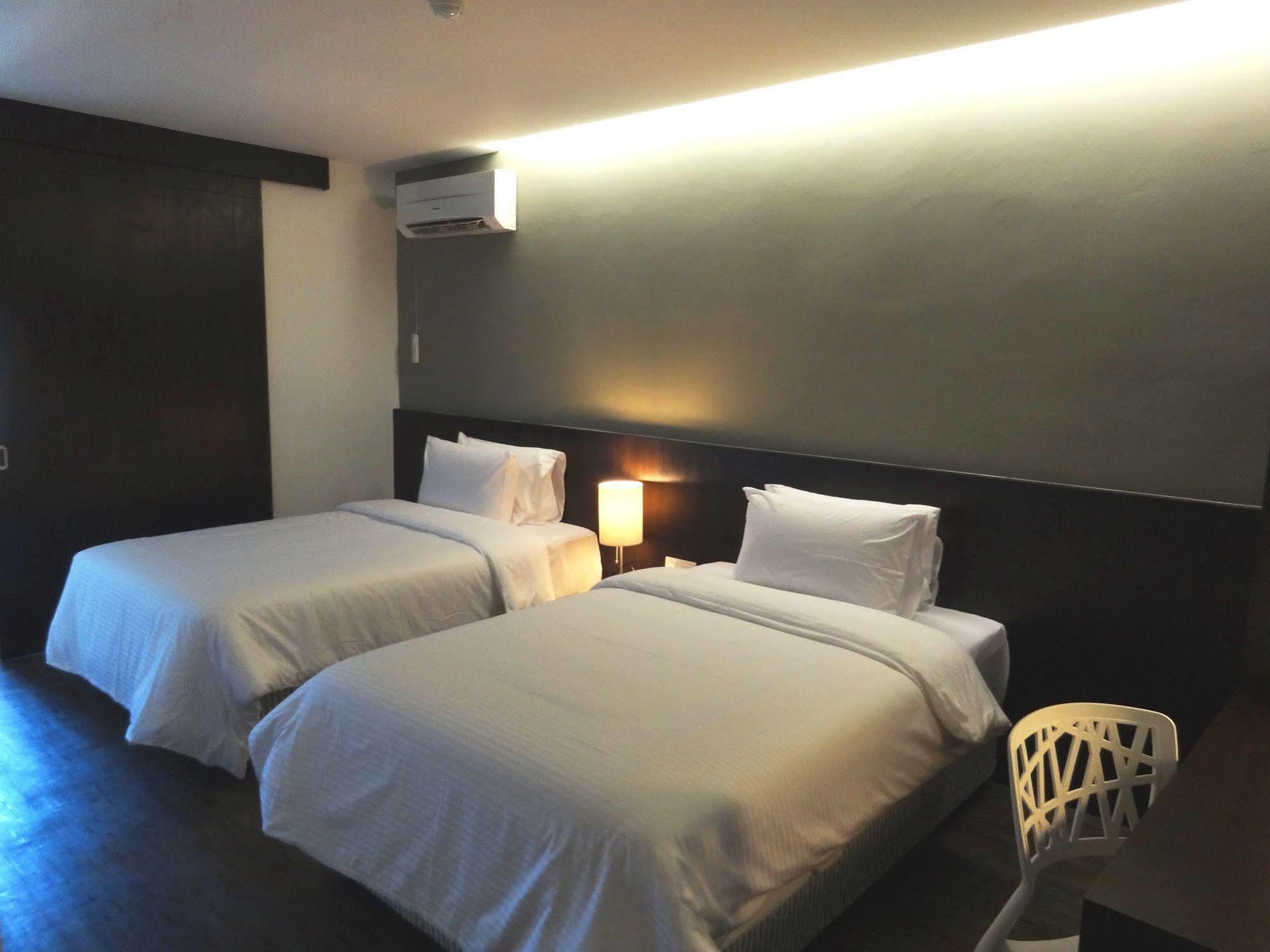 Vivo Hotel Kuantan Extérieur photo
