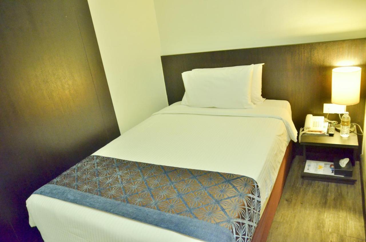 Vivo Hotel Kuantan Extérieur photo